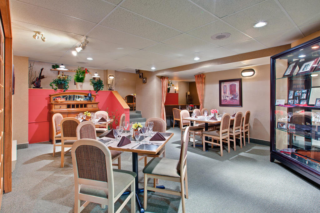 Days Inn By Wyndham Stephenville Restaurant billede